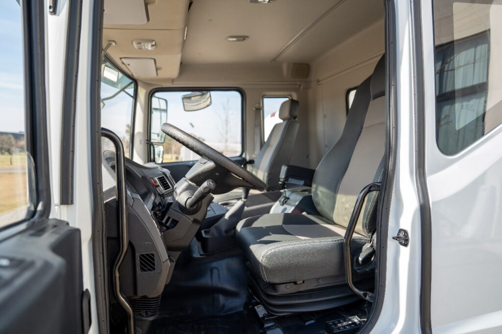 b7b5616e-5d3b-4fb0-966d-7fe17dbe3d90